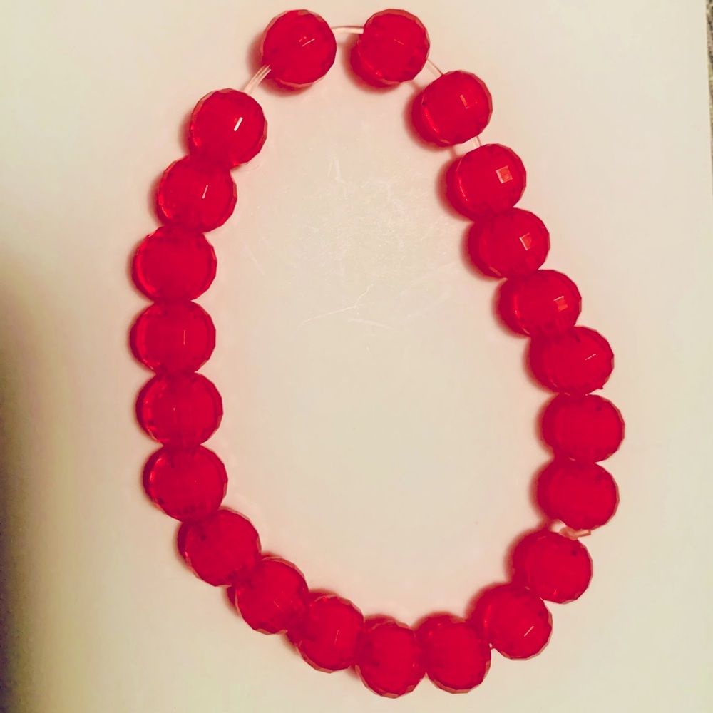 Gorgeous Chunky red beaded bracelet ❤️❤️